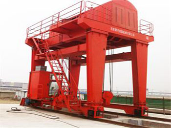 水電站壩頂門機(jī)